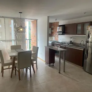 https://apartamento-70m2-ubicacion-estrategica-cerca-al-poblado.colombiamedellinhotels.com